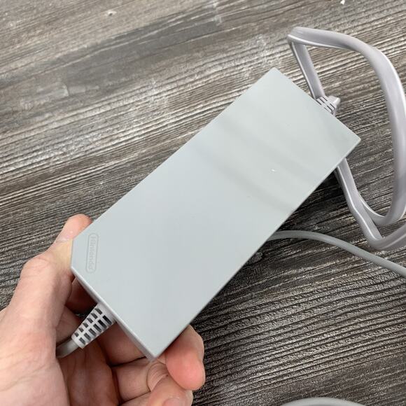 Genuine Nintendo Wii Power Supply RVL-002 Original OEM AC Adapter Tested - Picture 3 of 6